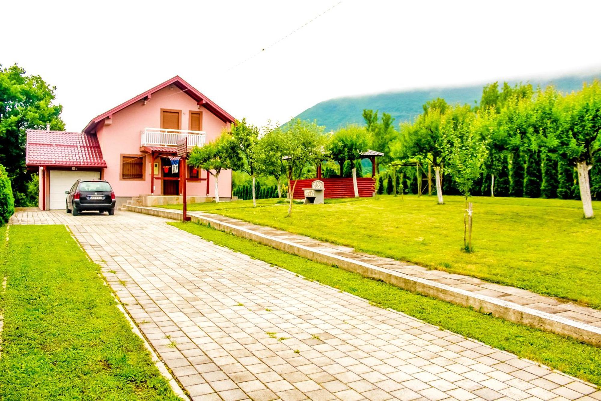 Villa Usivak For Green Quiet Holiday Near Sarajevo#Travellerawards2025 Екстериор снимка